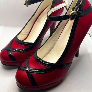 NWOT Vintage-Style Pin-Up Heels